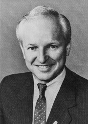 1990 NAR President Norman D. Flynn